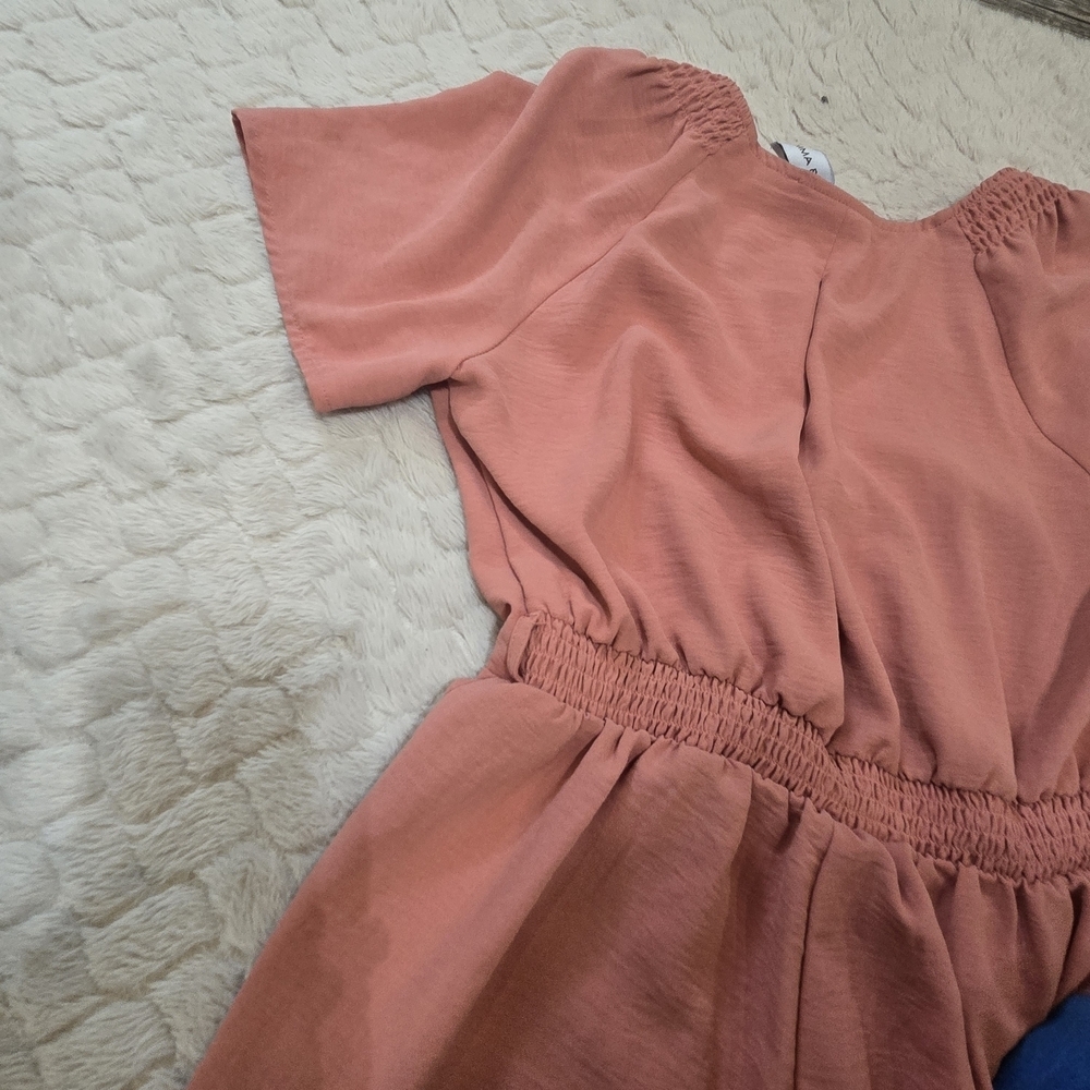 Emma & Michele Coral Short Sleeve Jumpsuit, Size Small - Picture 8 of 10